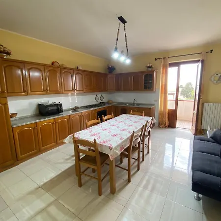 Angelina House Apartament Tropea