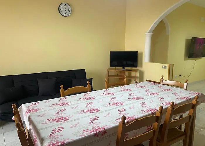 Angelina House 公寓