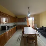 Angelina House شقة *