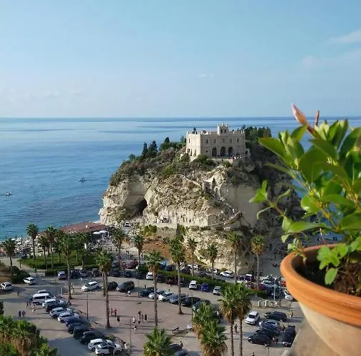 Angelina House Tropea